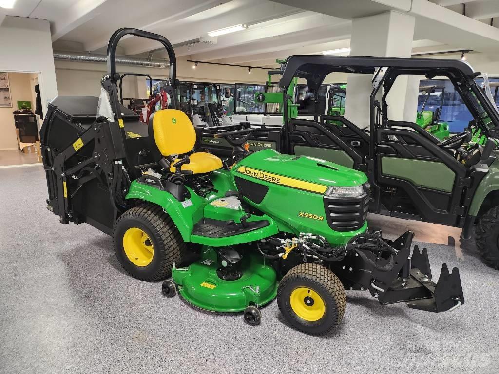John Deere X 950 R Ráülős fűnyírók