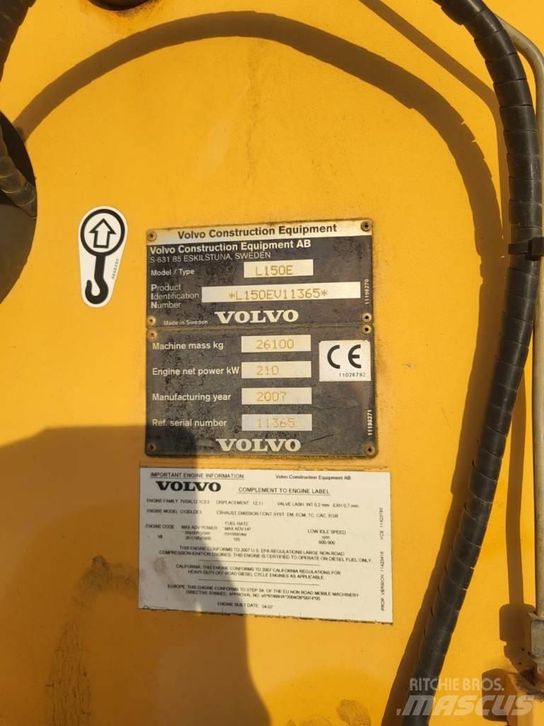Volvo L 150 E Gumikerekes homlokrakodók