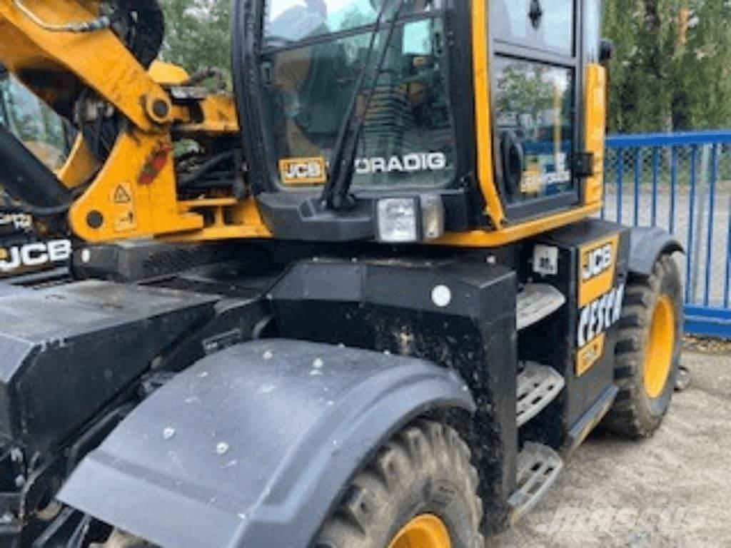 JCB Hydradig Gumikerekes kotrók