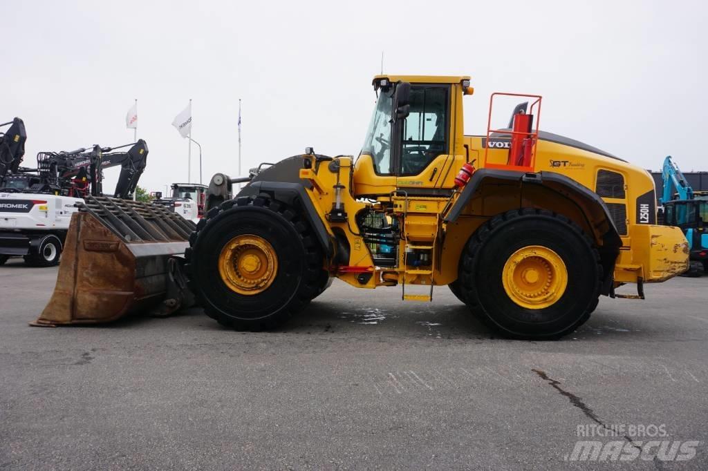 Volvo L250H *Uthyres* Gumikerekes homlokrakodók
