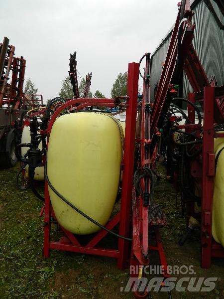 Hardi 600 Vontatott trágyaszórók
