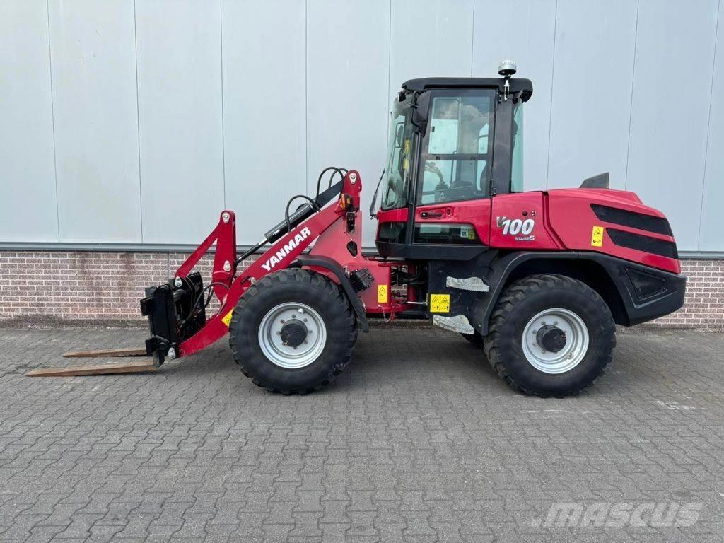 Yanmar V100 Gumikerekes homlokrakodók