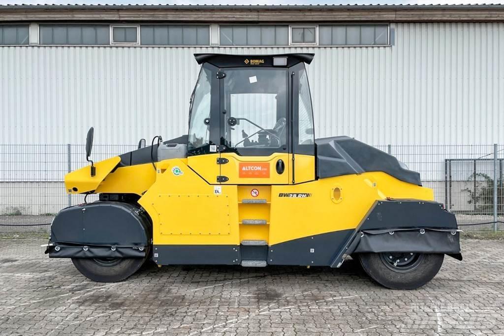 Bomag BW 28 RH Pneumatikus kerekes hengerek