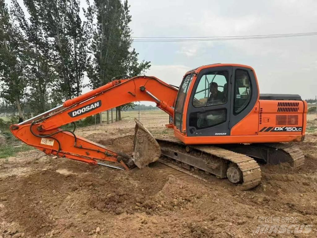 Doosan DX150 Lánctalpas kotrók