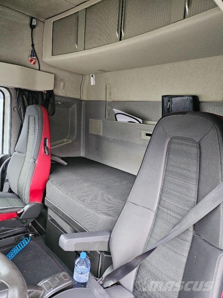 Volvo FH 540 Rönkszállító teherautók