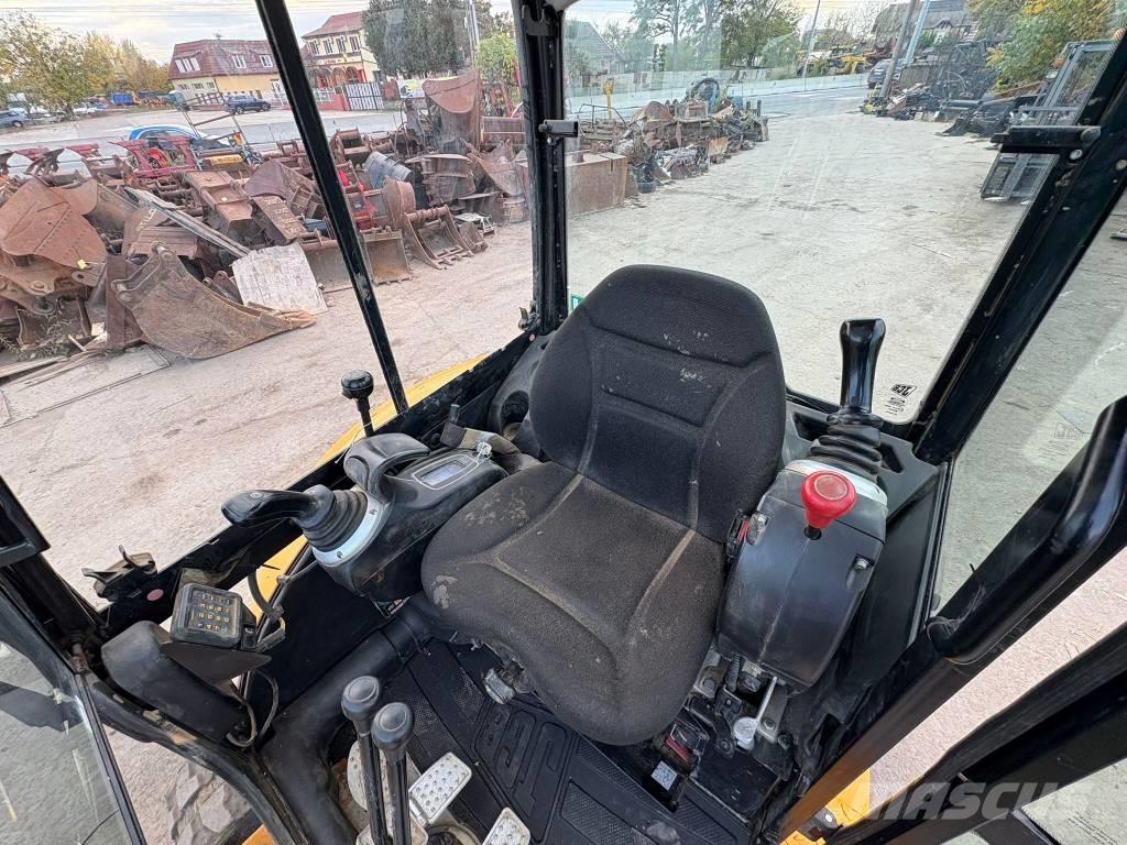 JCB 8025 ZTS Mini kotrók < 7t
