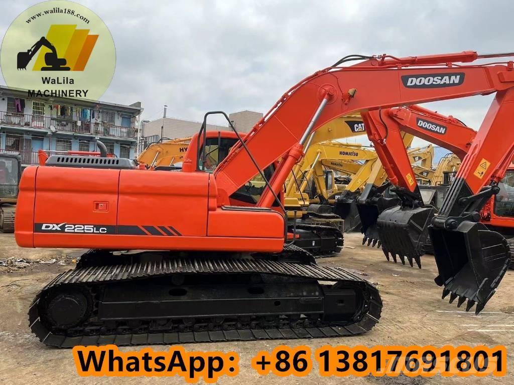 Doosan DX 225 LCA Lánctalpas kotrók