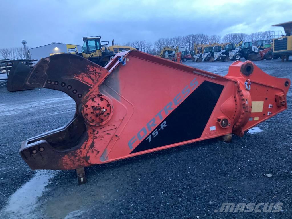  Fortress FS75 Építőipari Törőgépek