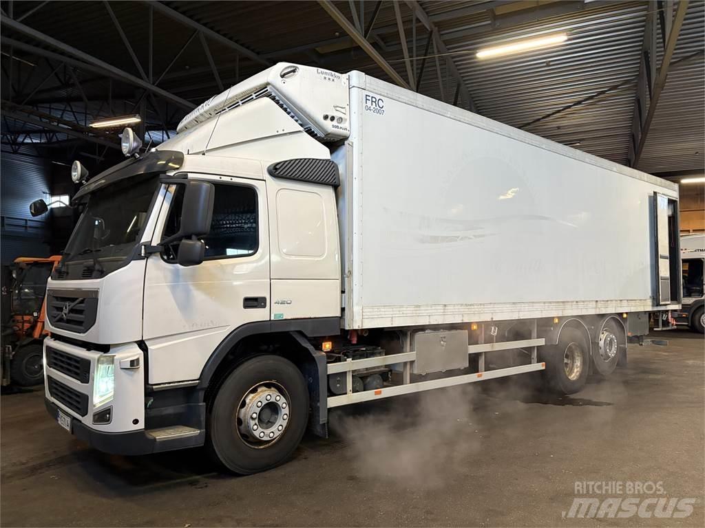 Volvo FM13 6x2 Dobozos teherautók