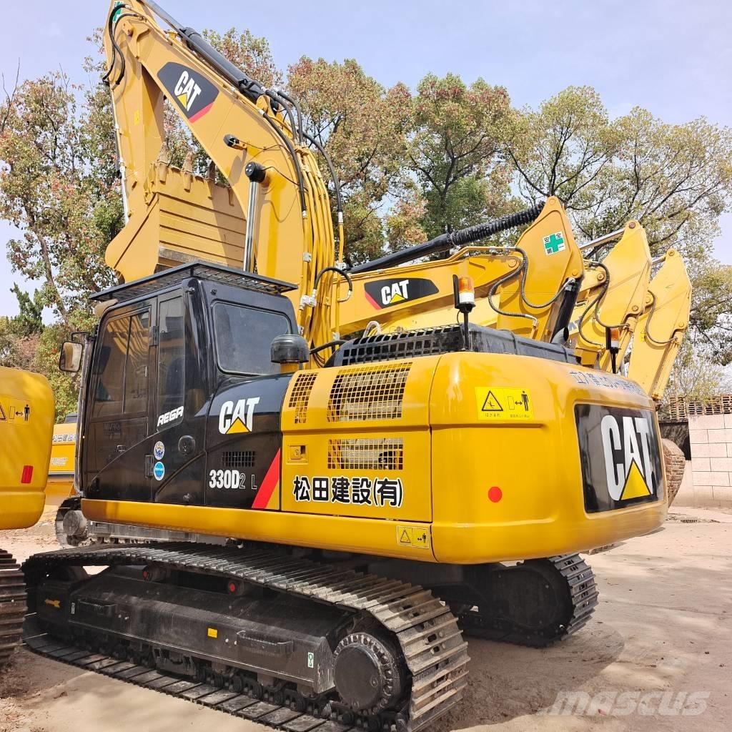 CAT 330 D Lánctalpas kotrók