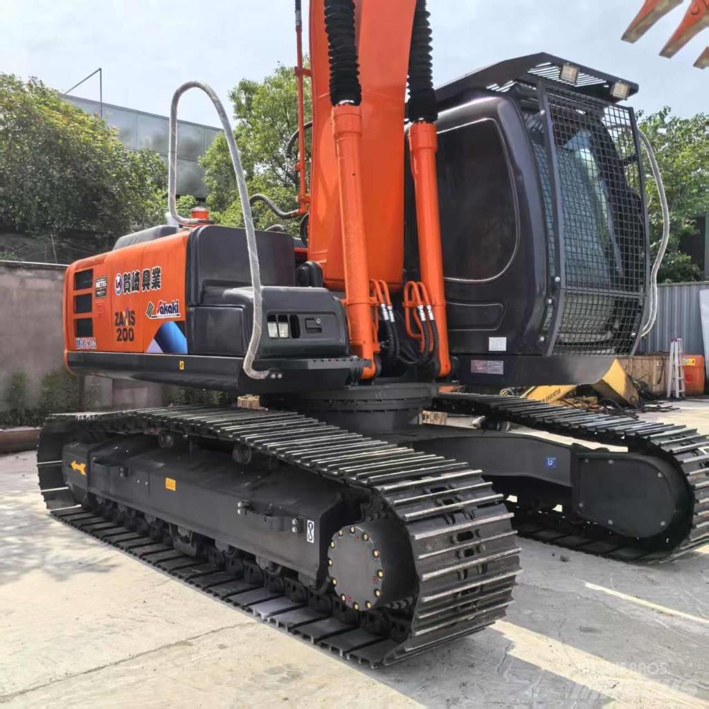 Hitachi ZX 200-3 G Lánctalpas kotrók