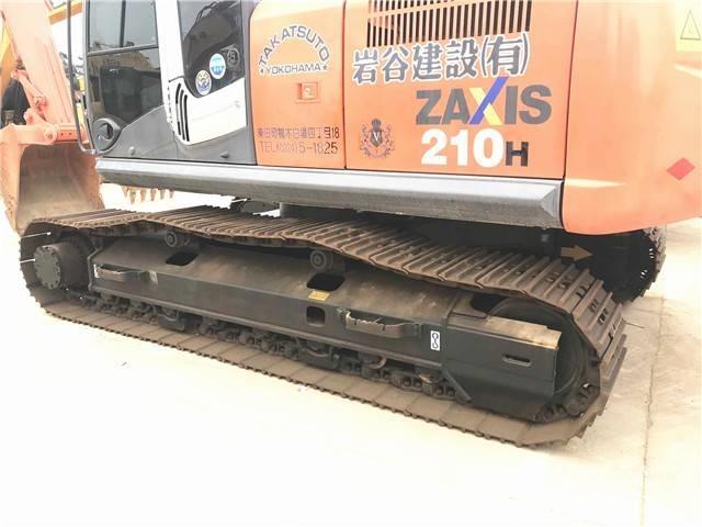 Hitachi zx210 Lánctalpas kotrók