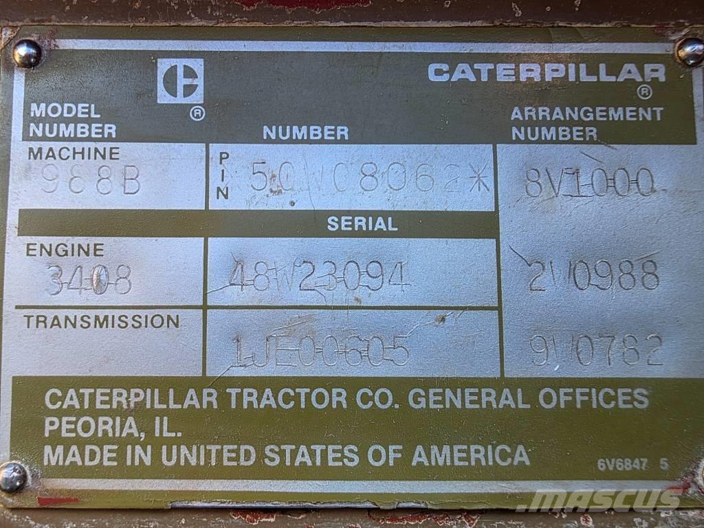 CAT 988 B Gumikerekes homlokrakodók