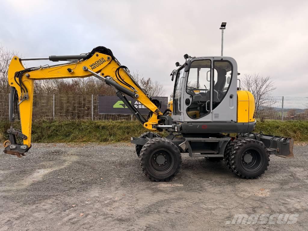 Wacker Neuson EW100 Gumikerekes kotrók