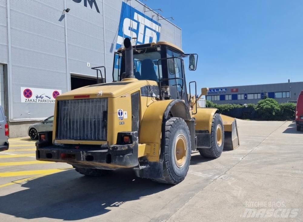 CAT 962H Gumikerekes homlokrakodók