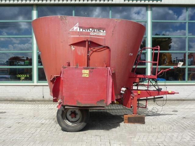 Trioliet SM-14 Állat etetők, itatók