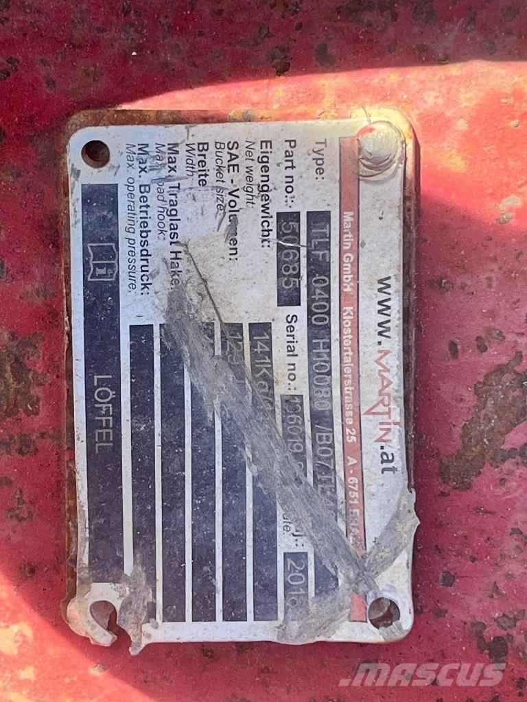 Takeuchi TB 295 W Gumikerekes kotrók