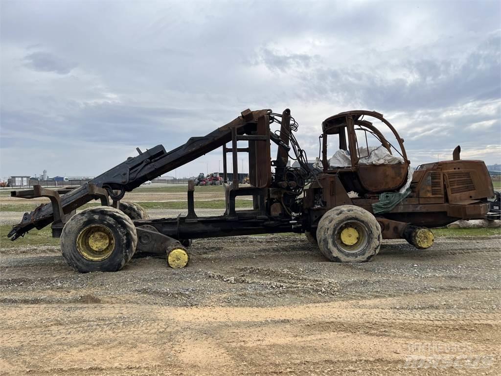 John Deere 1210E Kihordók