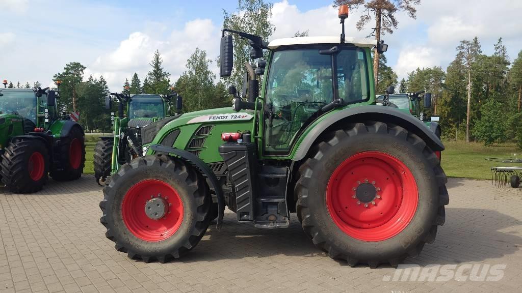 Fendt 724 Profi Plus Traktorok