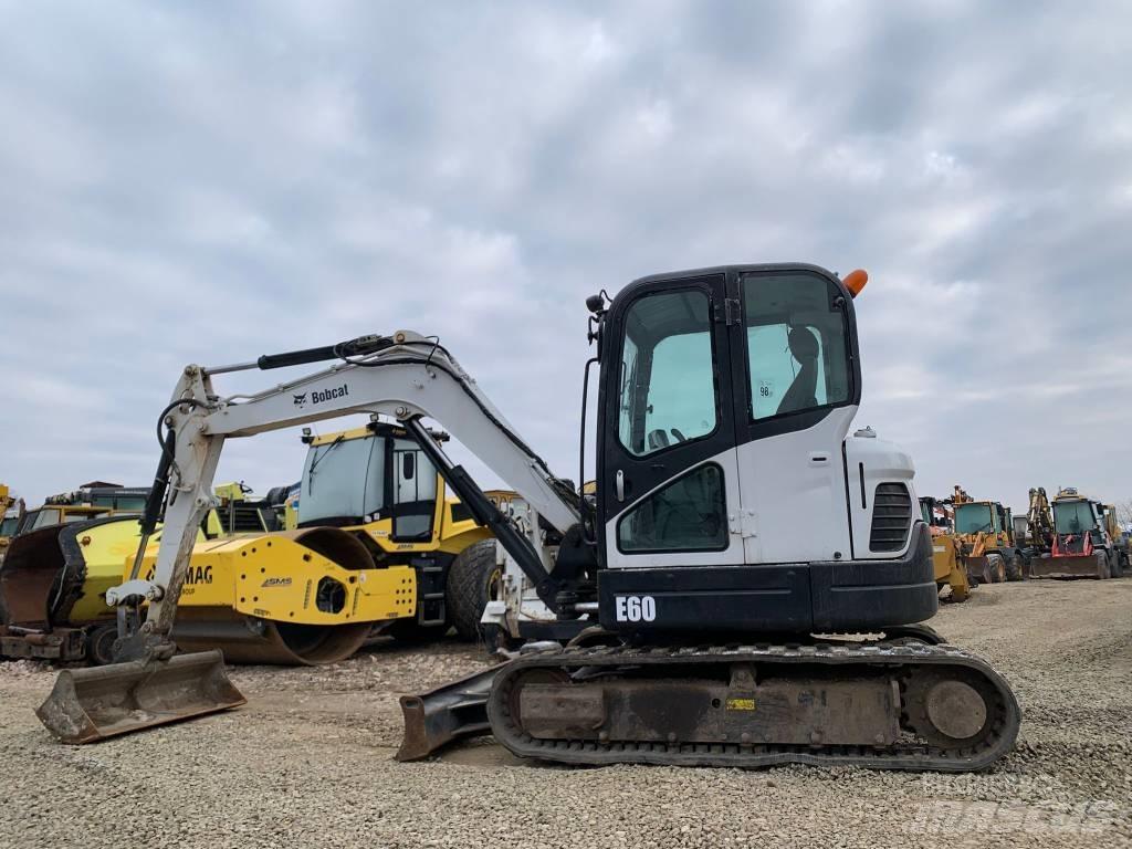 Bobcat E 60 Mini kotrók < 7t