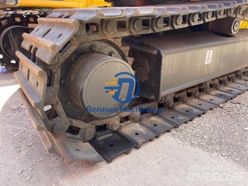CAT 303 CR Mini kotrók < 7t