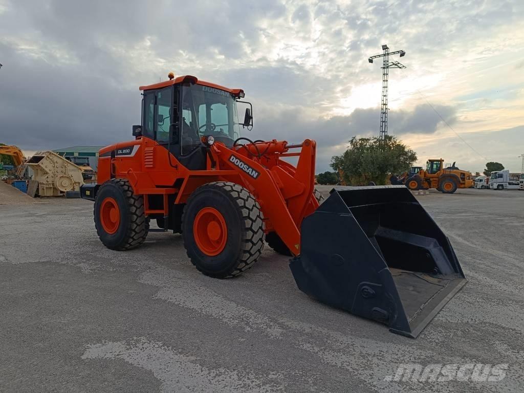 Doosan DL200-5 Mini homlokrakodók