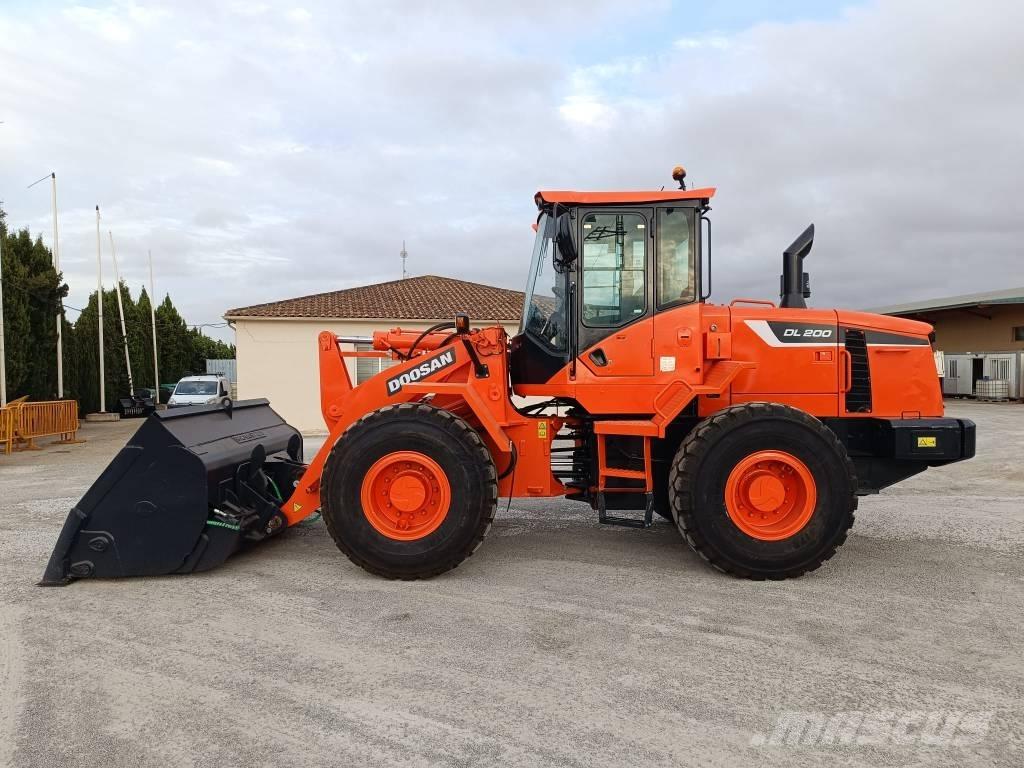 Doosan DL200-5 Mini homlokrakodók