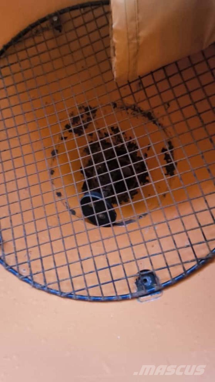 John Deere 3046R Kompakt traktorok