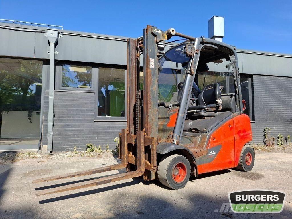Linde H20T Gázüzemű targoncák