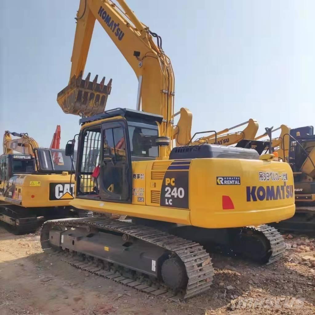 Komatsu PC 240 LC-8 Lánctalpas kotrók