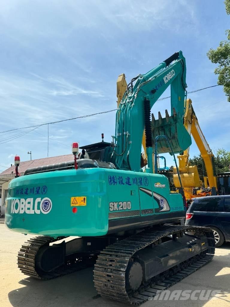 Kobelco SK 200 Lánctalpas kotrók