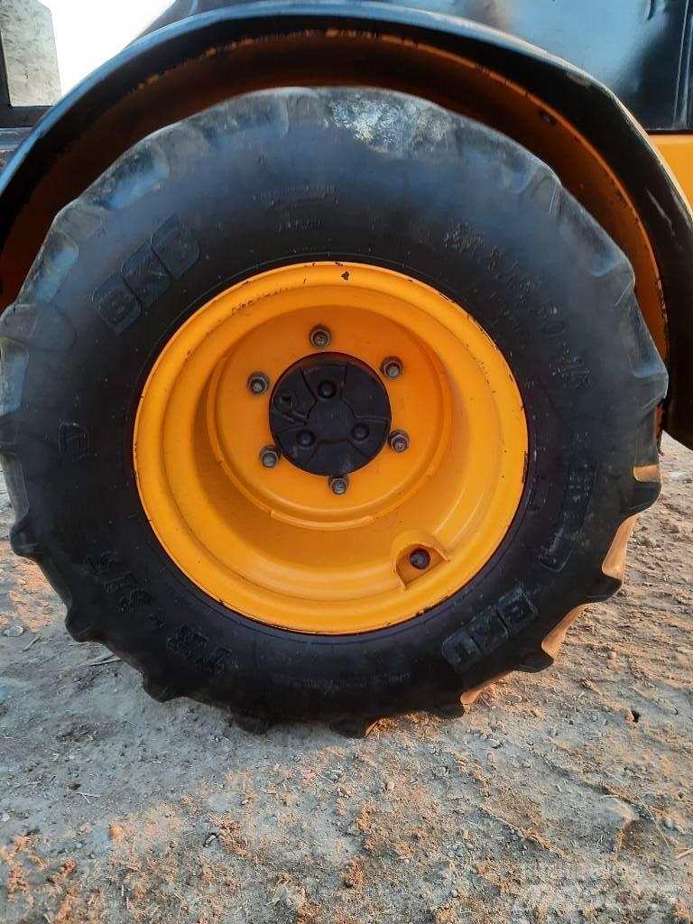 JCB 403 Mini homlokrakodók