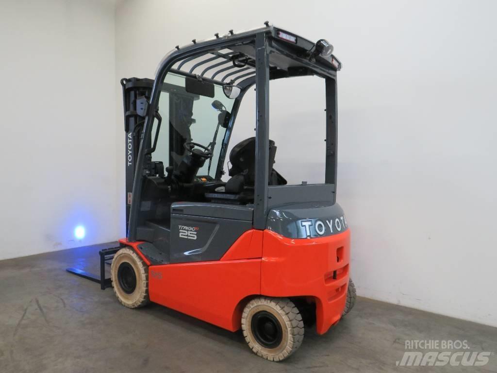 Toyota 8 FBMKT 25 Elektromos targoncák