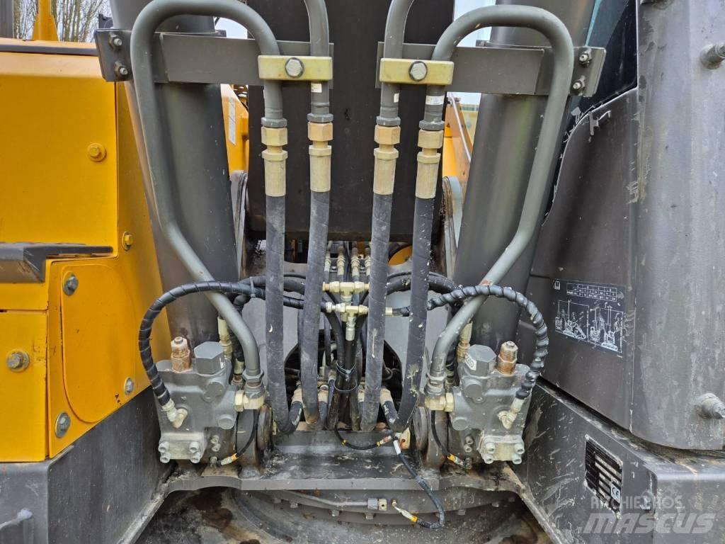 Volvo ECR 235 D Lánctalpas kotrók