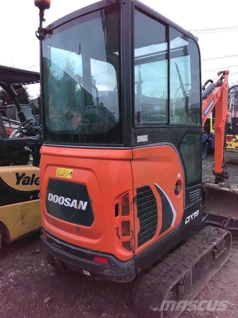 Doosan DX 19 Mini kotrók < 7t