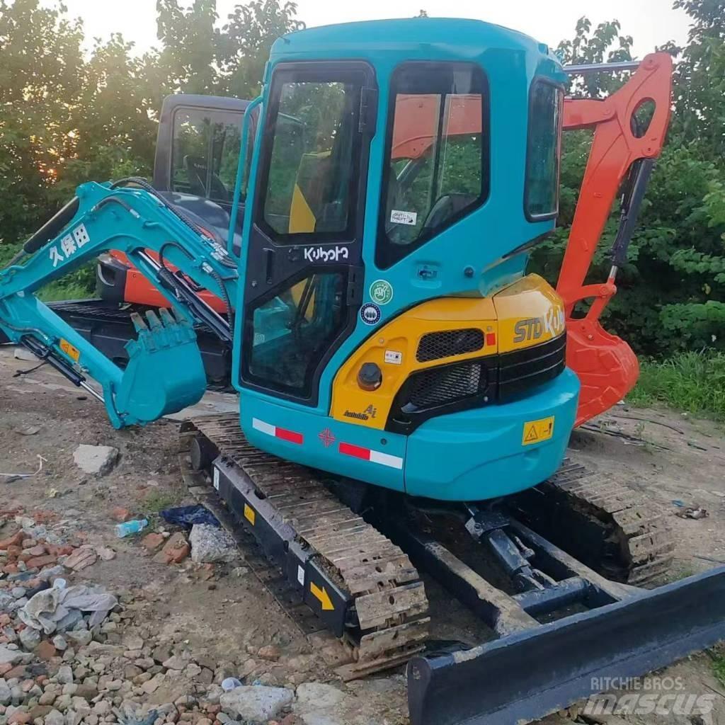 Kubota KX135 Mini kotrók < 7t