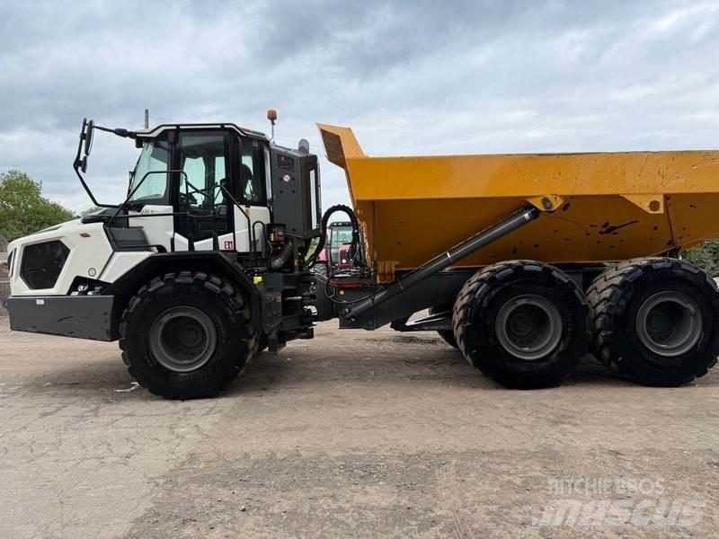Liebherr TA 230 Csuklósdömperek