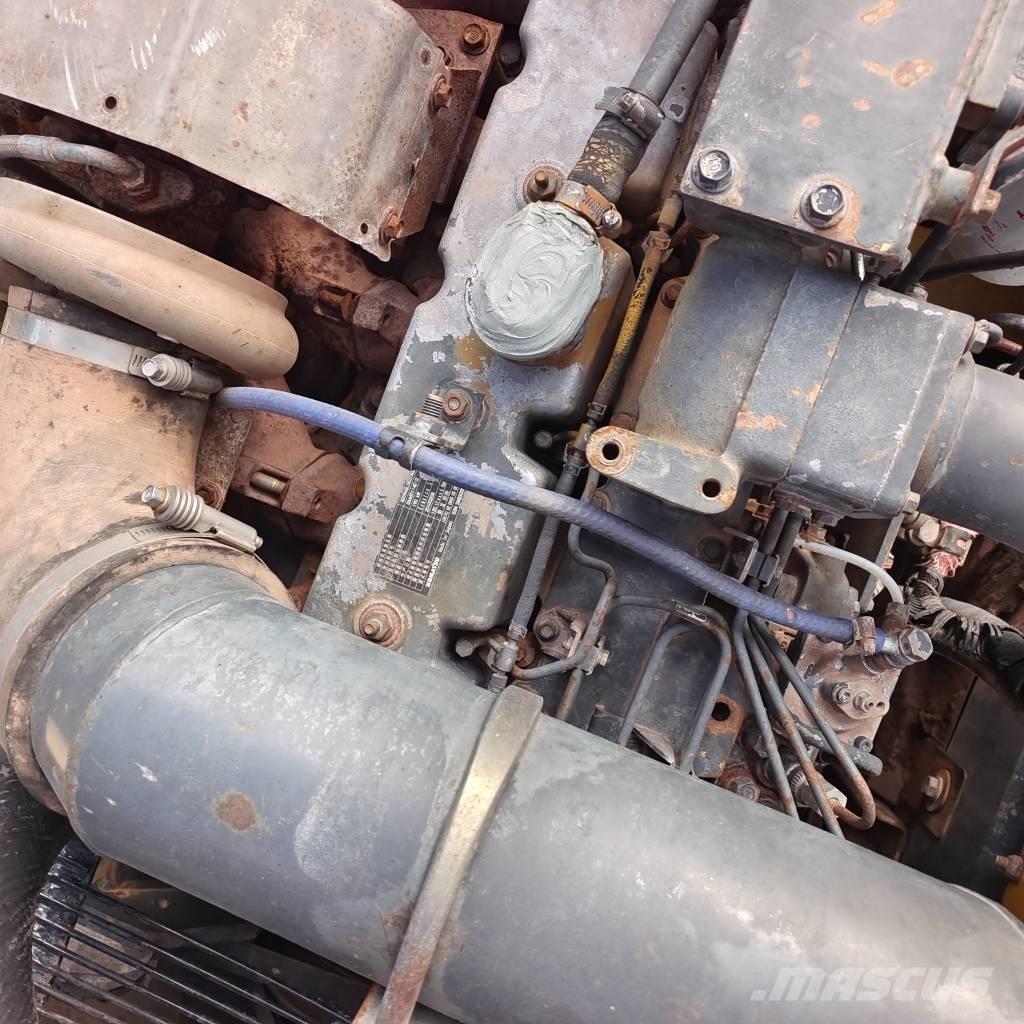 Komatsu PC 300 Lánctalpas kotrók