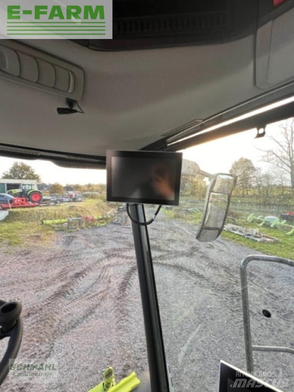 CLAAS trion 730tt Kombájnok