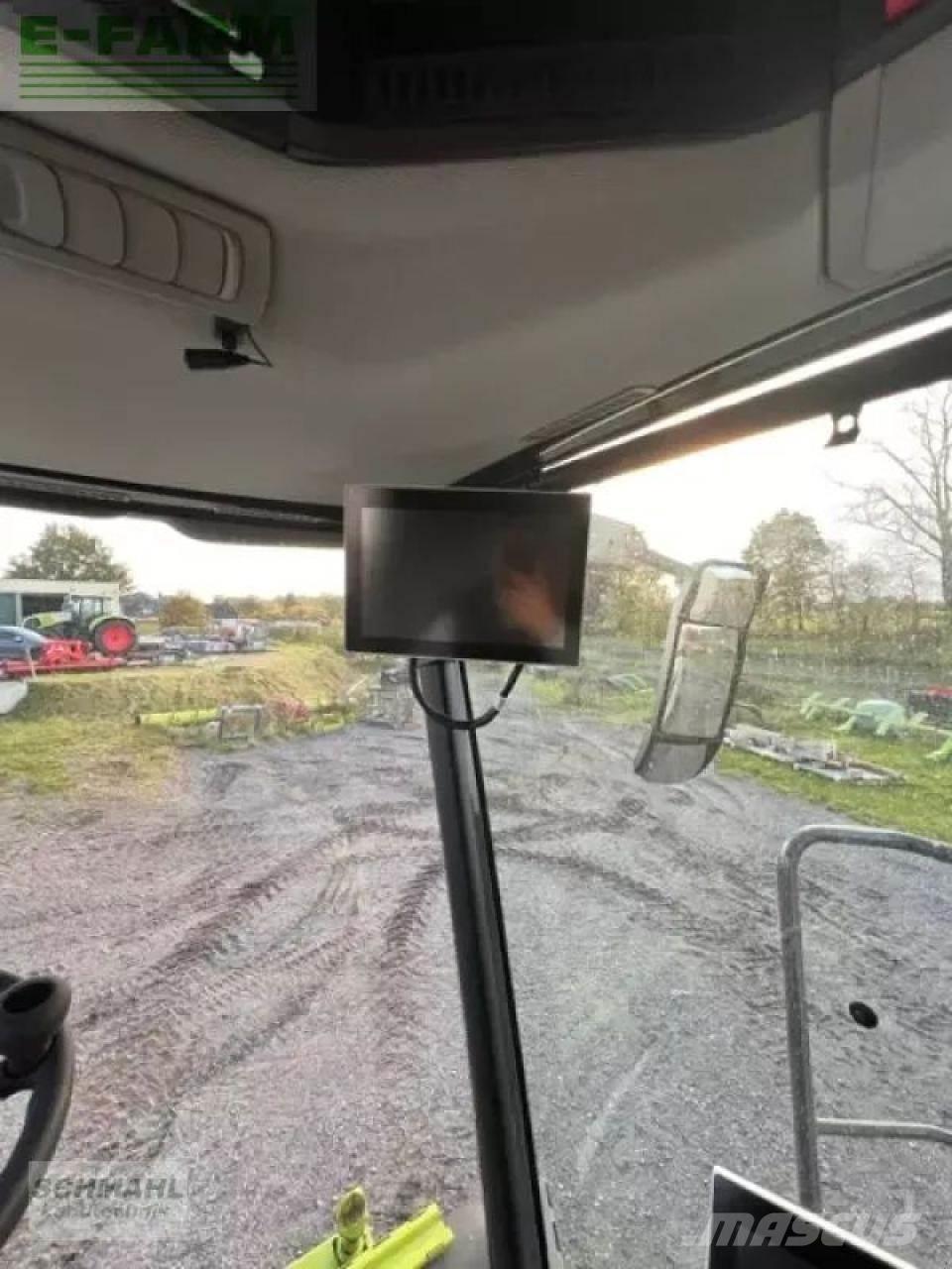 CLAAS trion 730tt Kombájnok