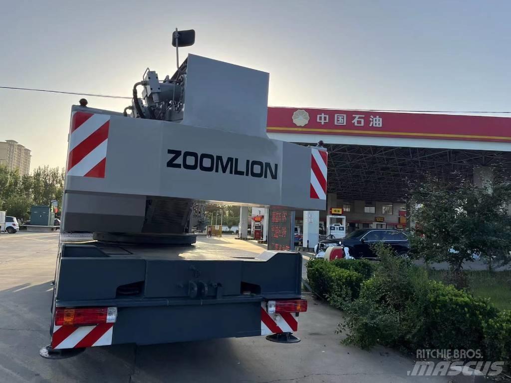 Zoomlion QY25V Terepdaruk