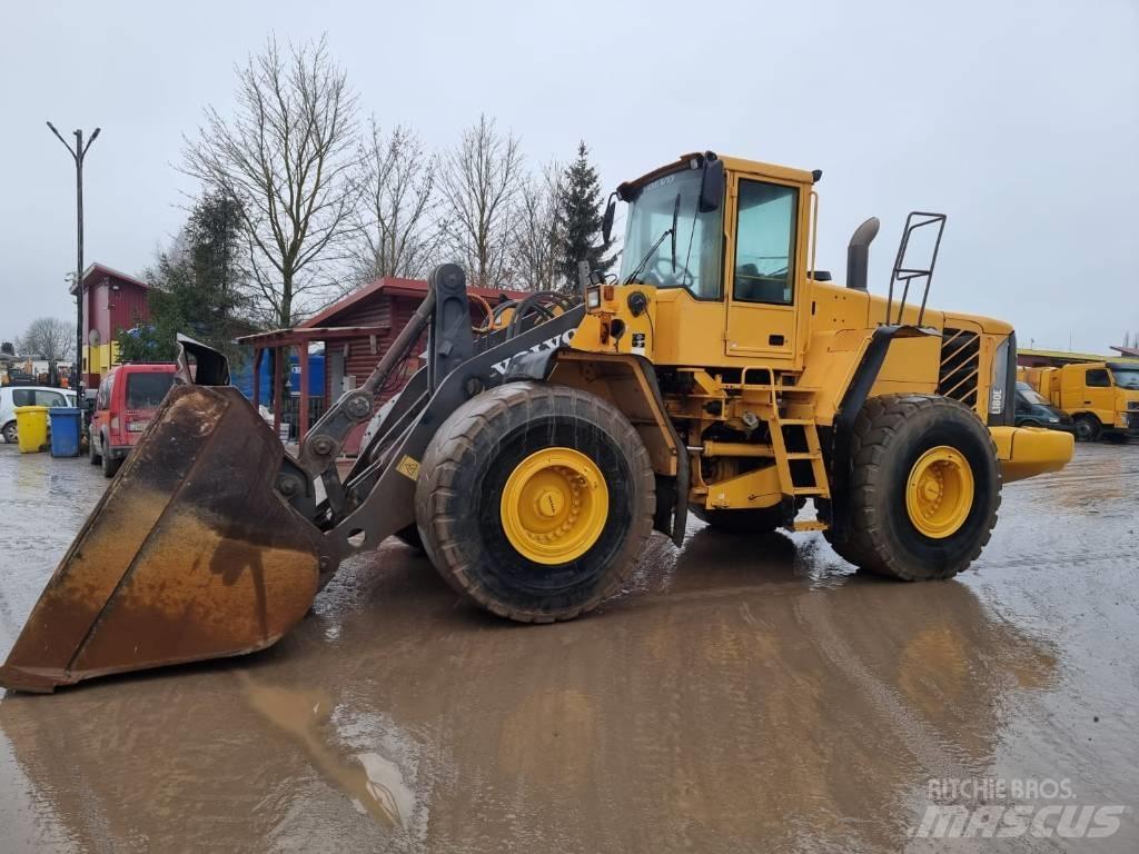 Volvo L180 E Gumikerekes homlokrakodók