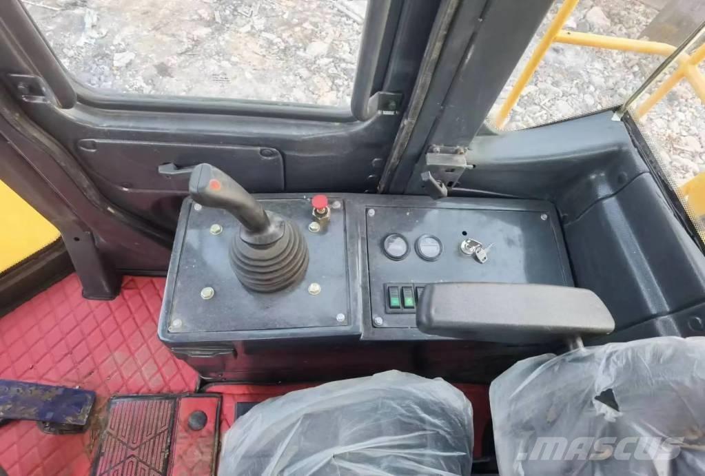 LiuGong LG856 Gumikerekes homlokrakodók