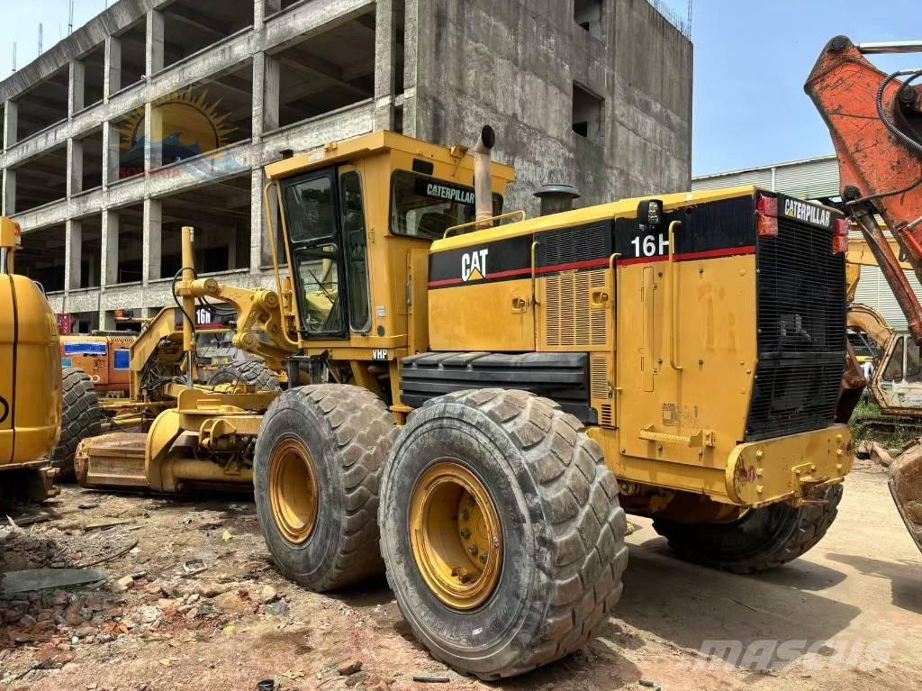 CAT 16 H Gréderek