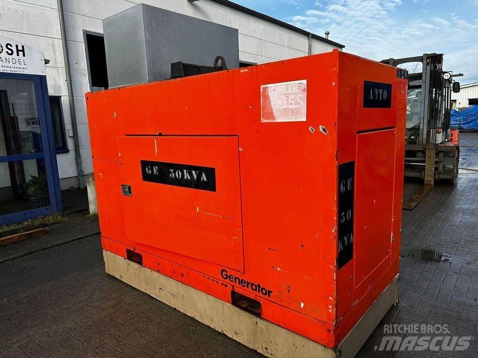 Cummins 30 KVA Dízel áramfejlesztők