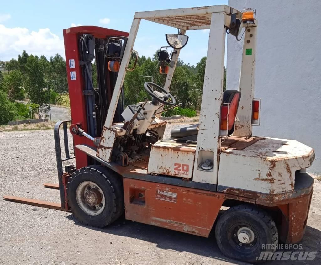 Nissan EH02A20U Dízel targoncák