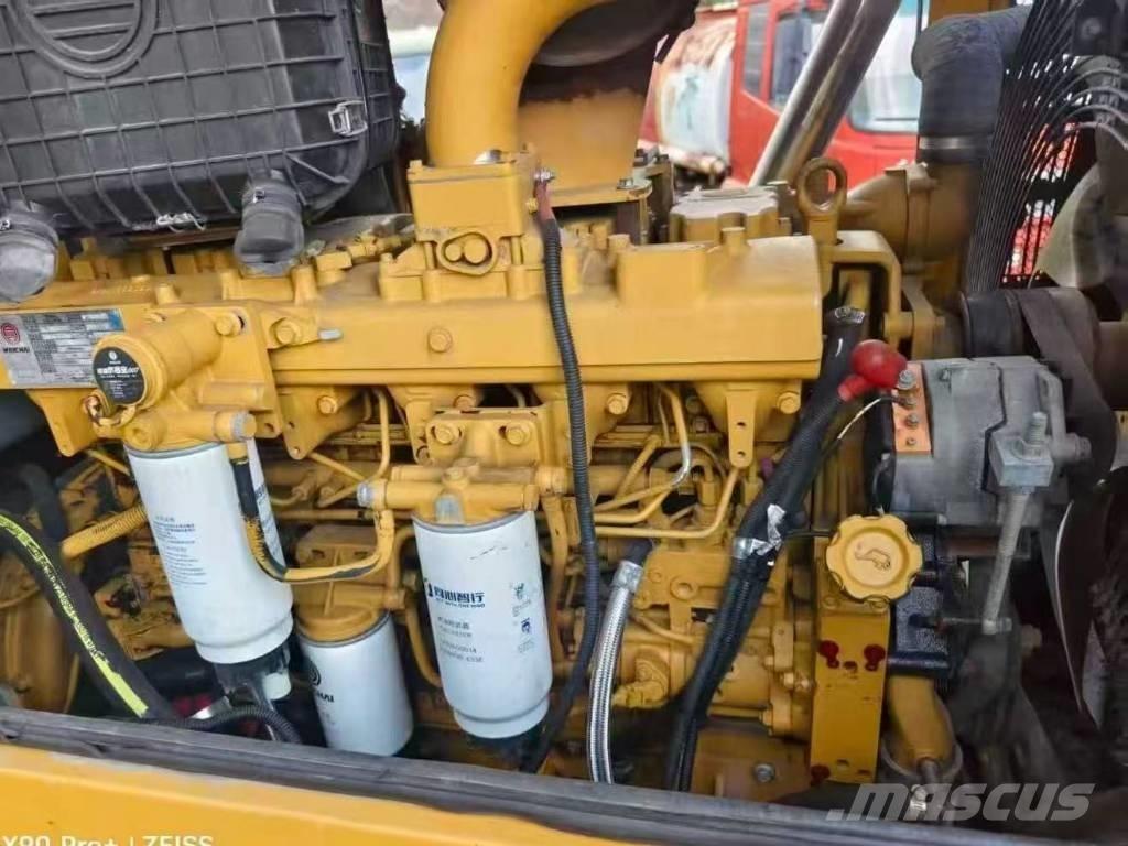 XCMG LW 700 KN Gumikerekes homlokrakodók