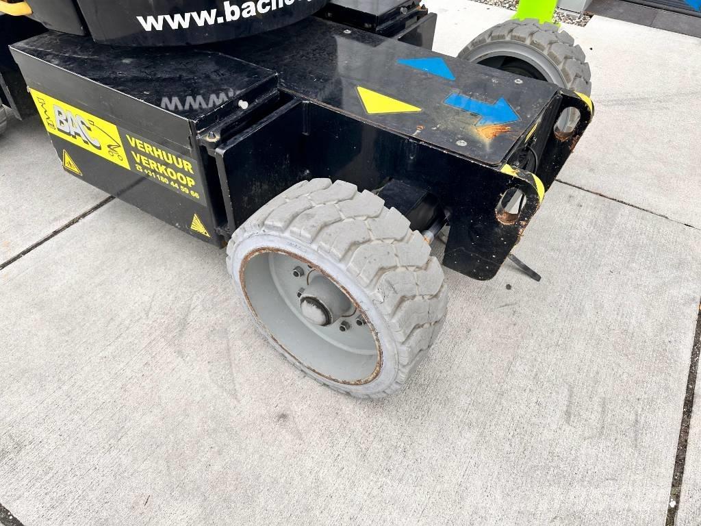 Genie Z 33/18 Karos emelők