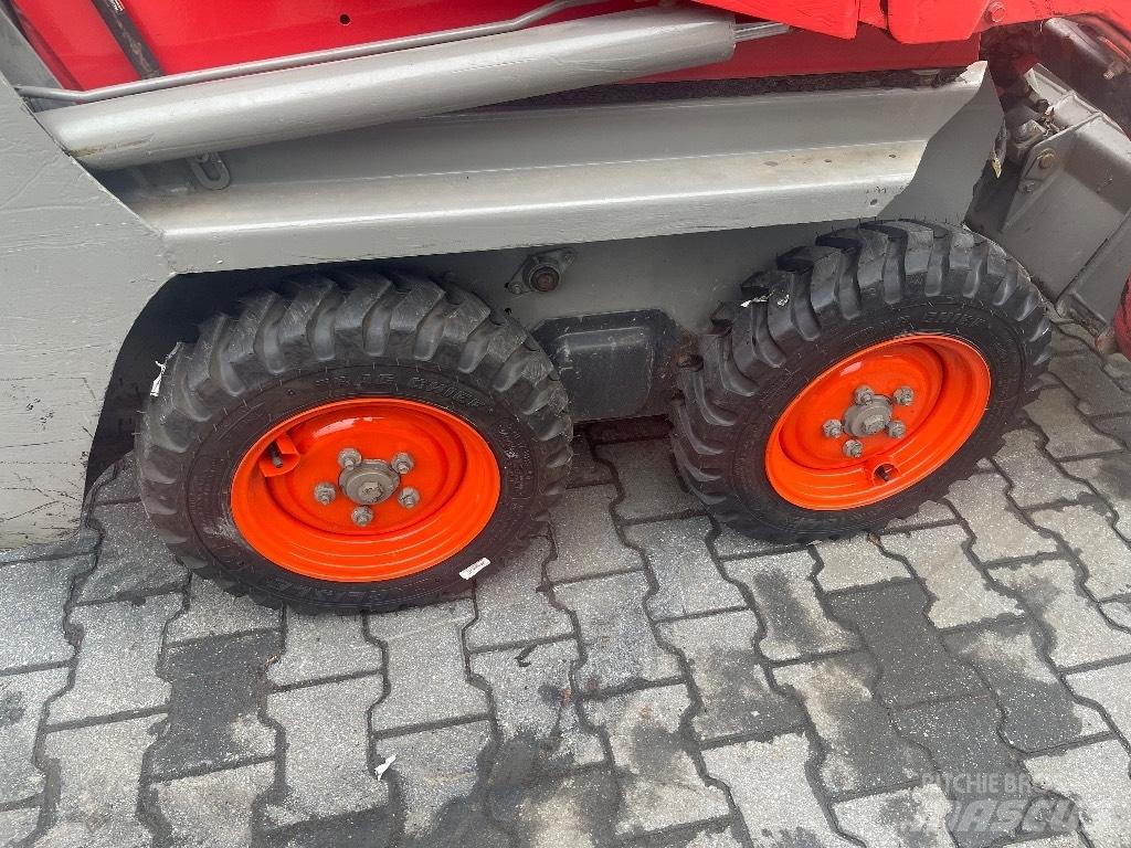 Bobcat S 70 Kompaktrakodók