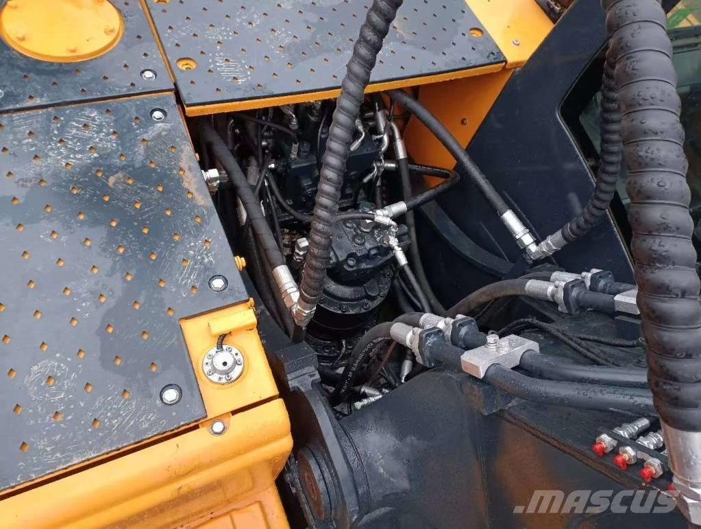 Hyundai 220LC-9S Lánctalpas kotrók